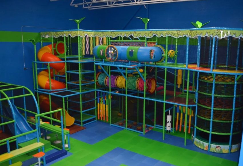 Indoor play equipment